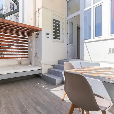 Penha De Franca Terrace By Homing * Lizbona